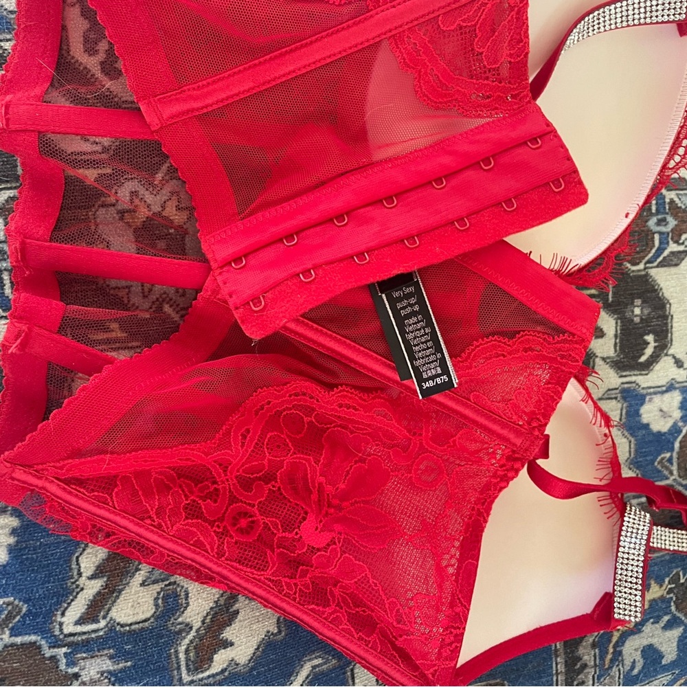 Elegant Red Lace Lingerie top